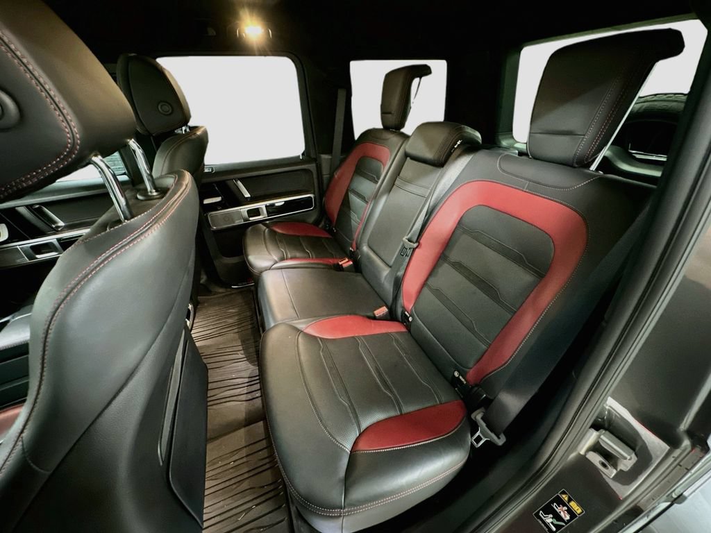 Used 2021 Mercedes-Benz G 63 AMG 4MATIC w/ G Manufaktur Interior Package image 25