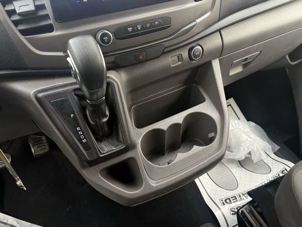 Used 2022 Ford Transit 350 XLT image 19