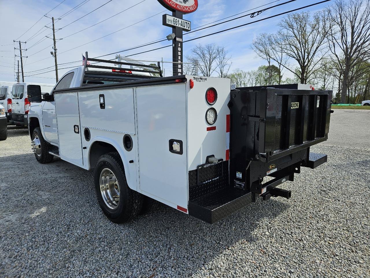 Used 2015 Chevrolet Silverado 3500 W/T w/ WT Convenience Package AWD/4WD image 3