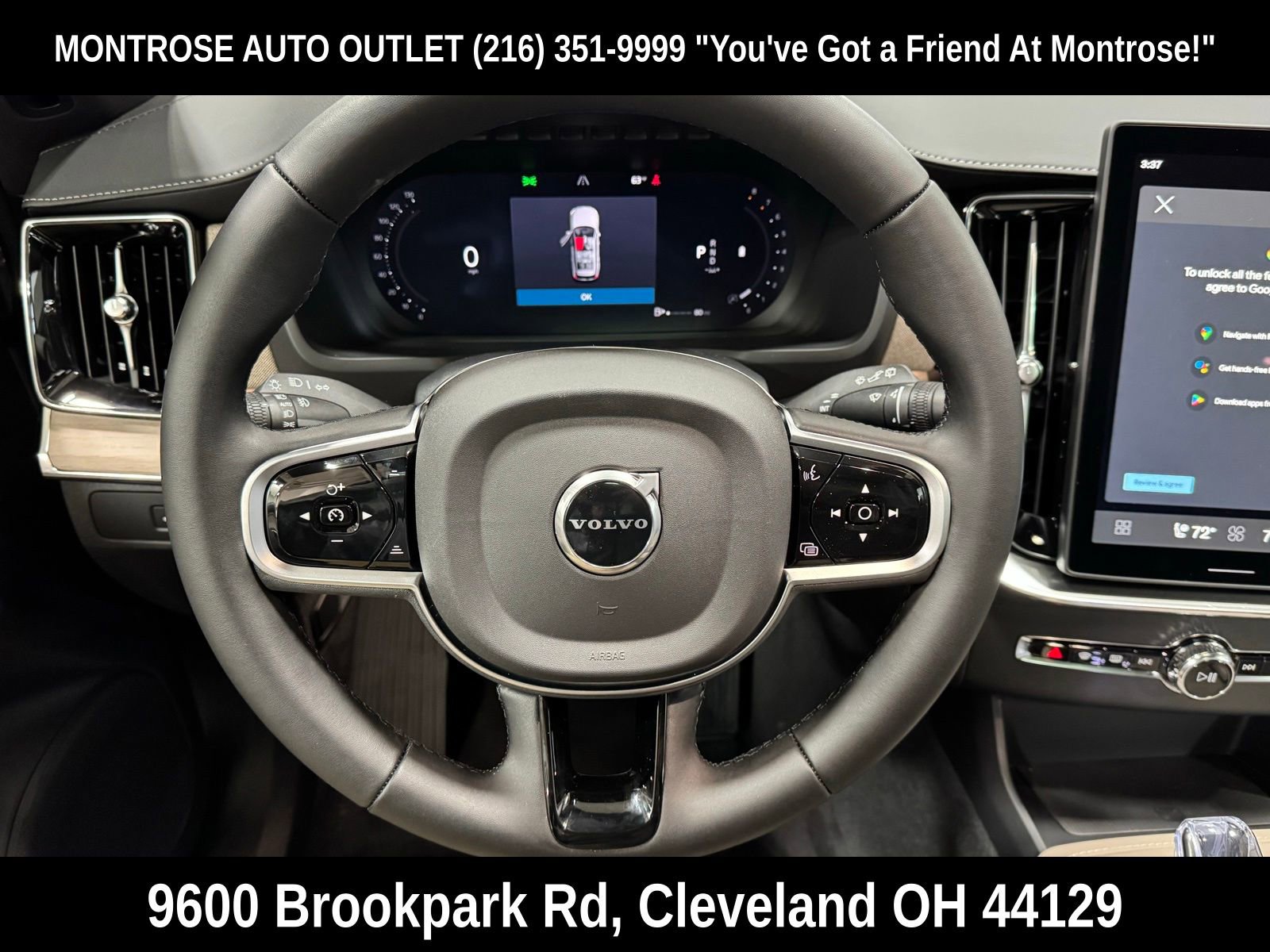 New 2026 Volvo XC90 B6 Plus w/ Protection Package Premier AWD/4WD image 16
