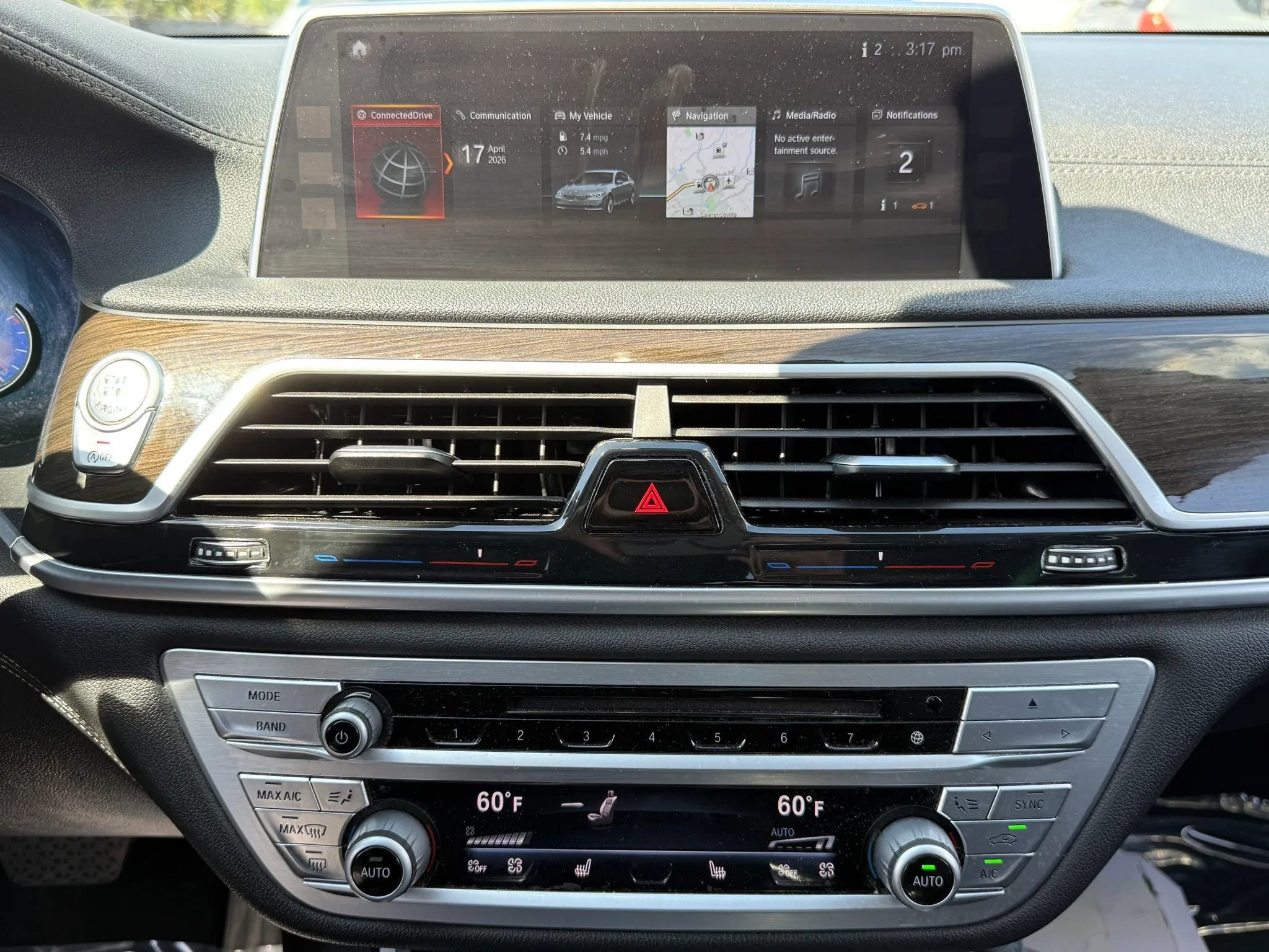 Used 2018 BMW 740i RWD image 27