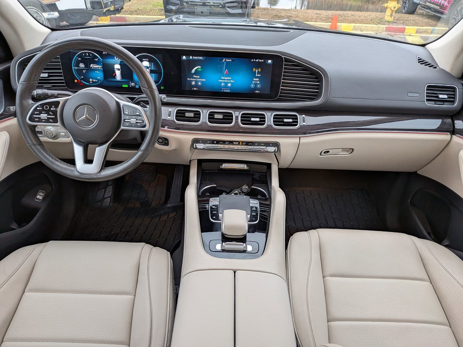 Used 2020 Mercedes-Benz GLS 450 4MATIC image 17