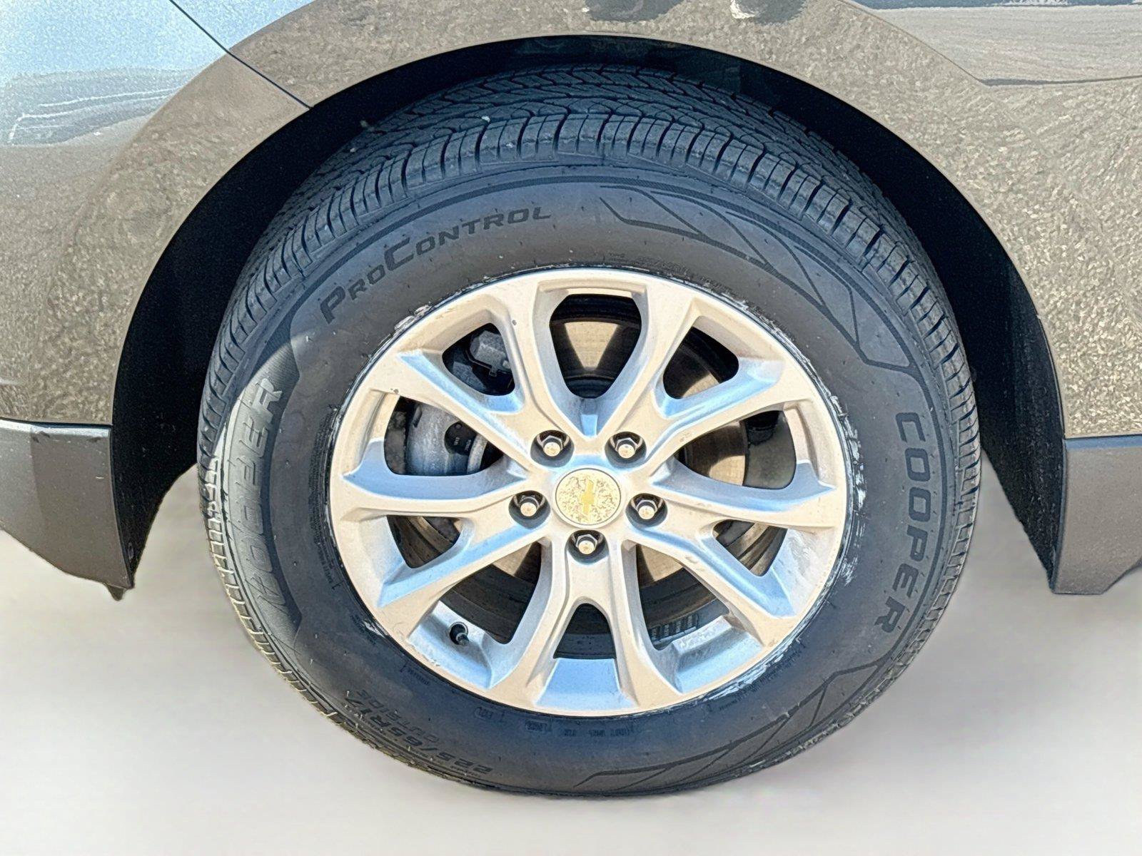 Used 2019 Chevrolet Equinox LT AWD/4WD image 29