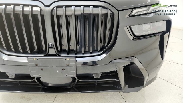 Used 2023 BMW X7 xDrive40i w/ Executive Package AWD/4WD image 25