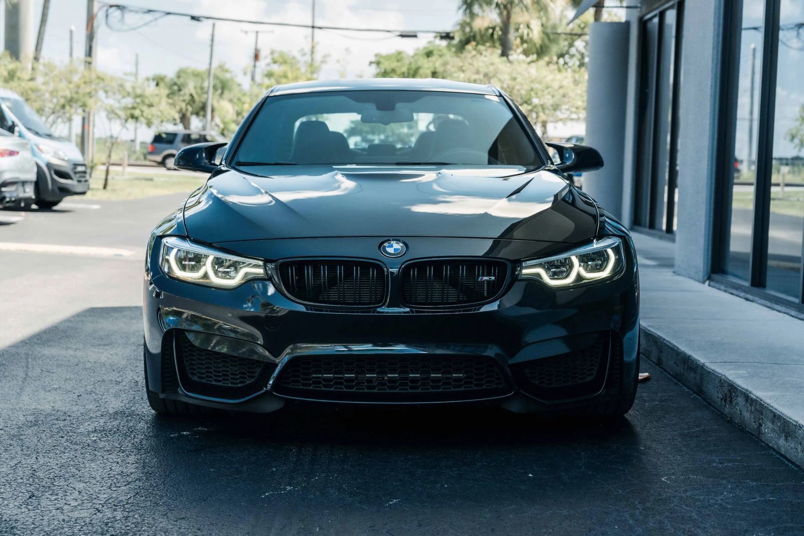 Used 2018 BMW M3 CS RWD image 4