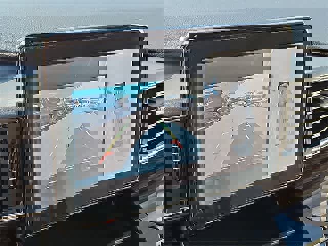 Used 2023 Ford Explorer Limited w/ Equipment Group 301A image 21