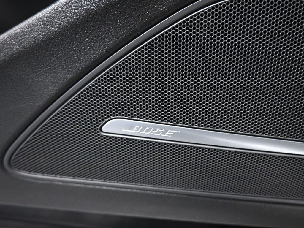 Used 2015 Audi A8 4.0T w/ Premium Package image 12