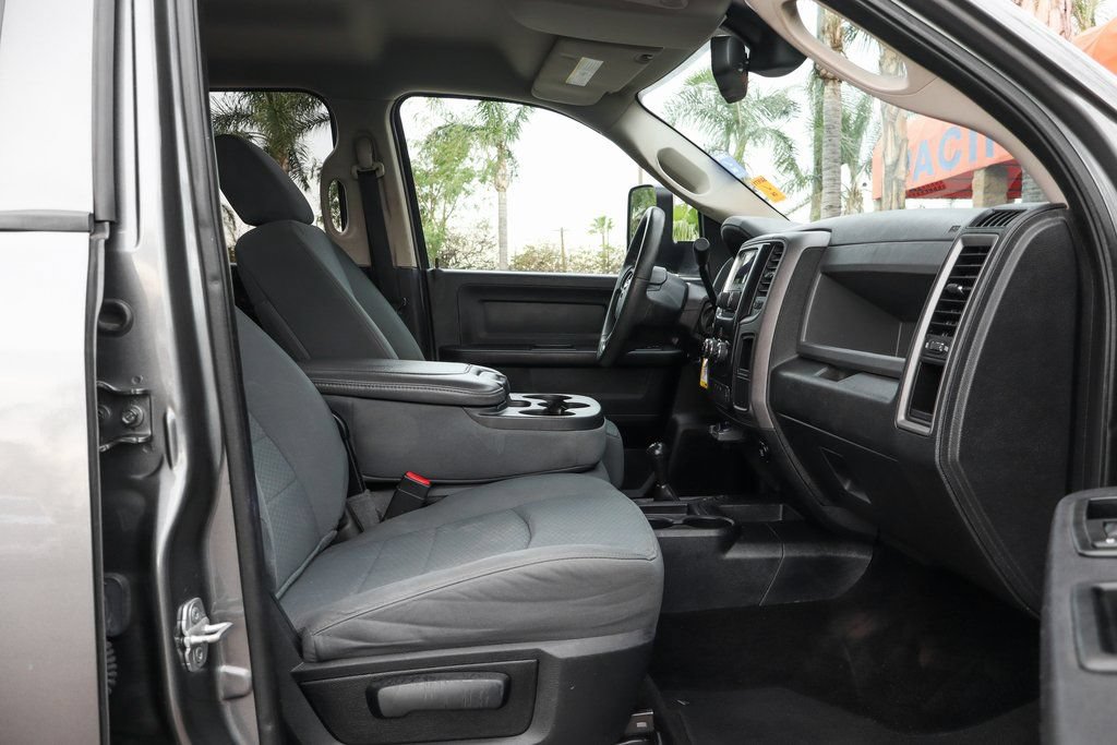Used 2013 RAM 2500 Tradesman w/ Chrome Appearance Group AWD/4WD image 34
