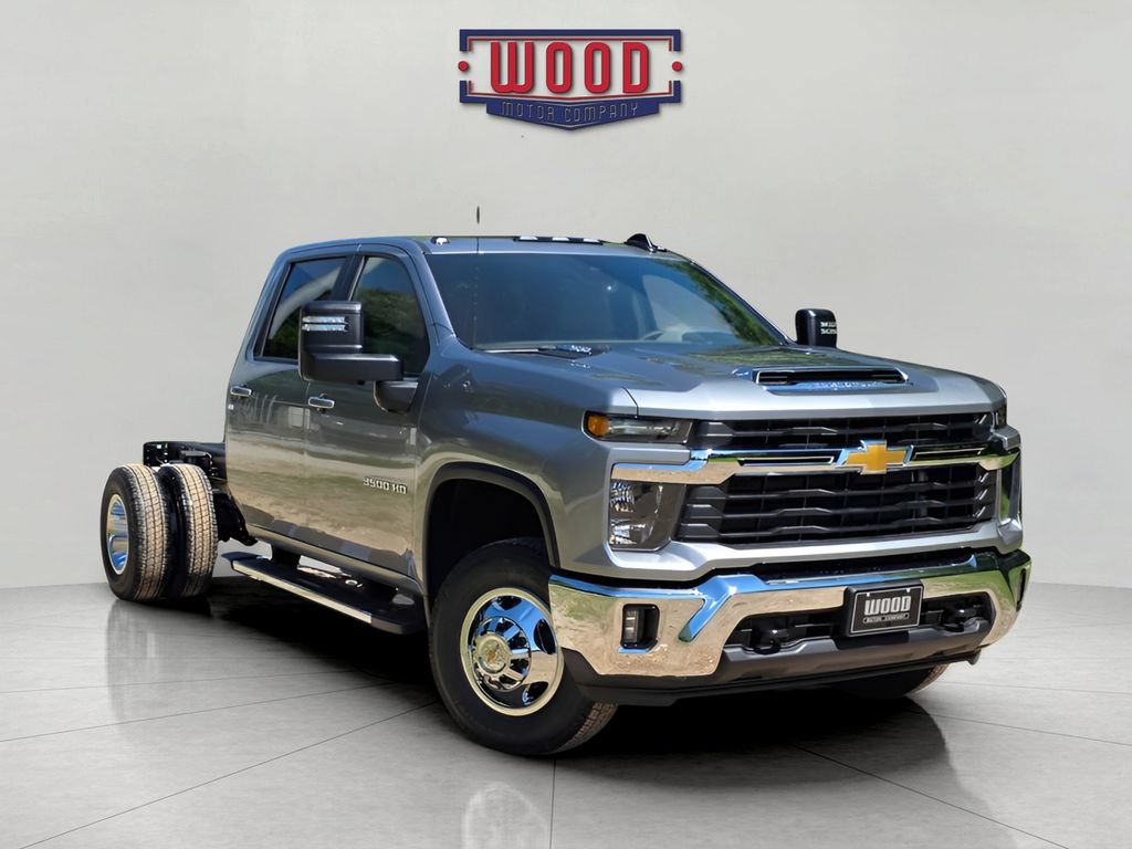 New 2026 Chevrolet Silverado 3500 LT w/ Convenience Package AWD/4WD image 1