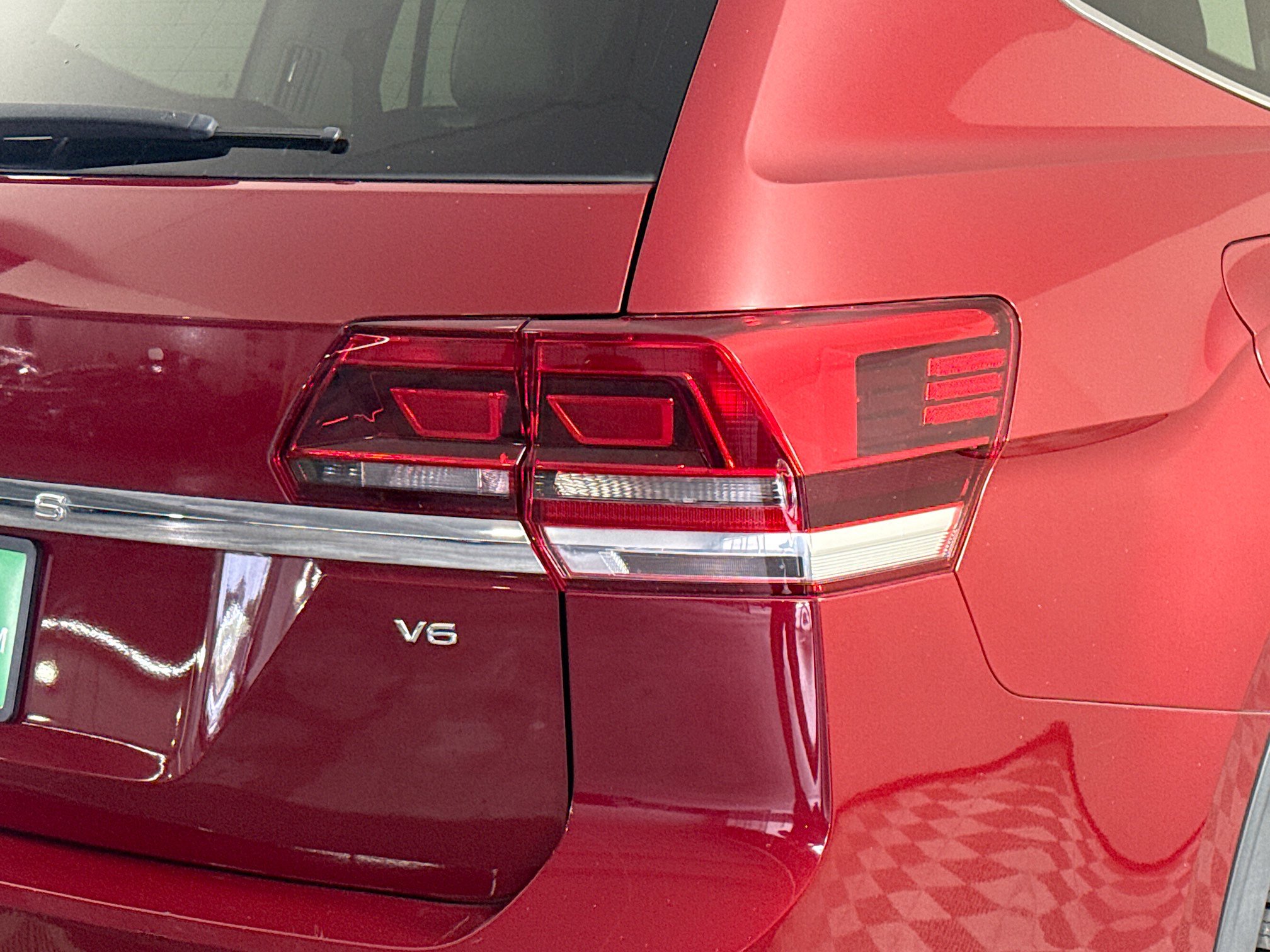 Used 2018 Volkswagen Atlas S image 34