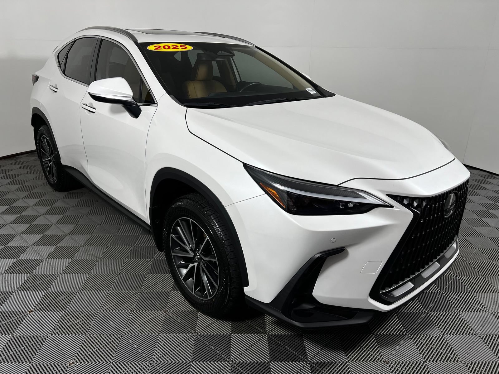 Used 2025 Lexus NX 350 AWD w/ Accessory Package (K3) image 3