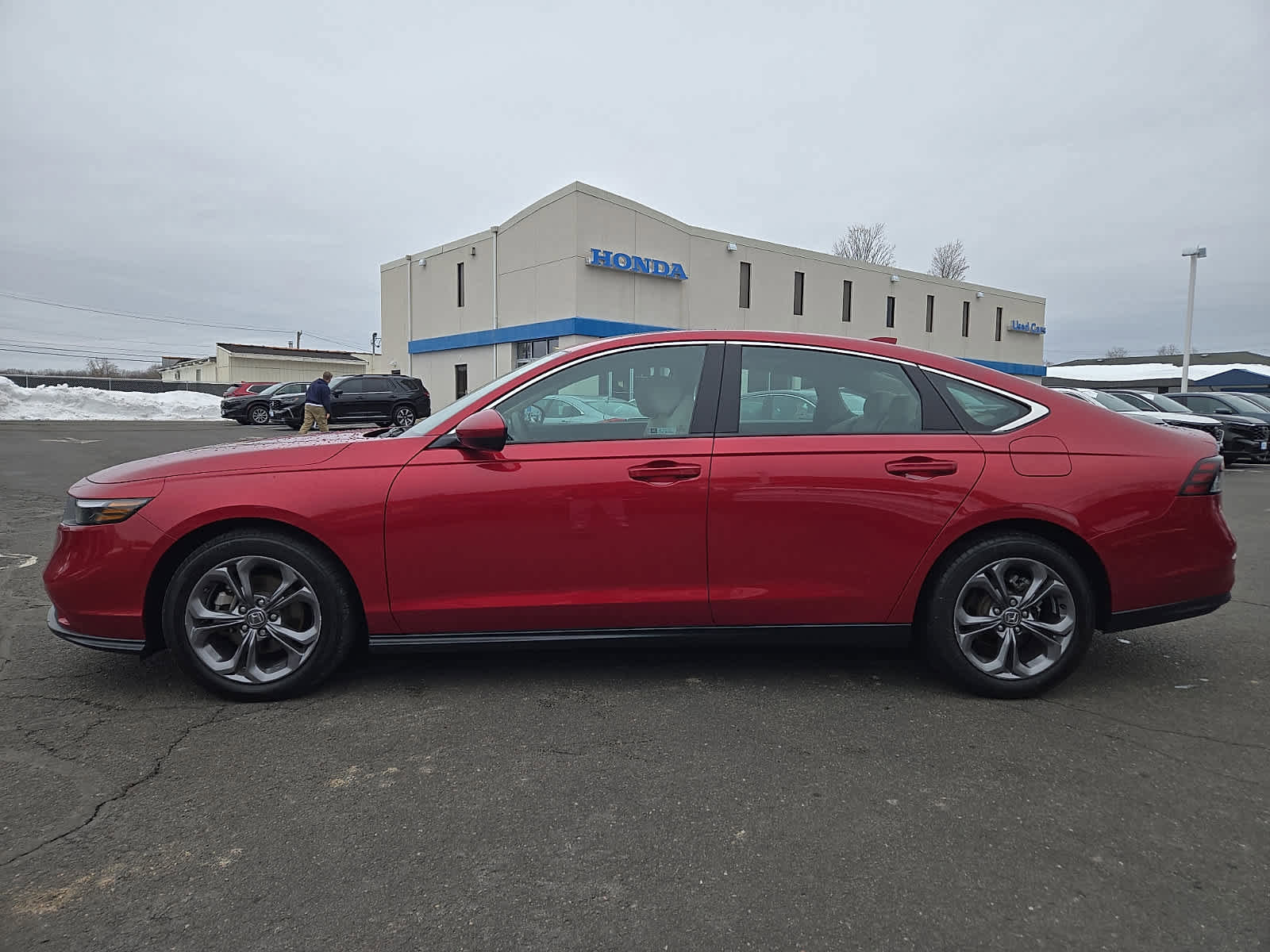 Used 2024 Honda Accord EX image 8