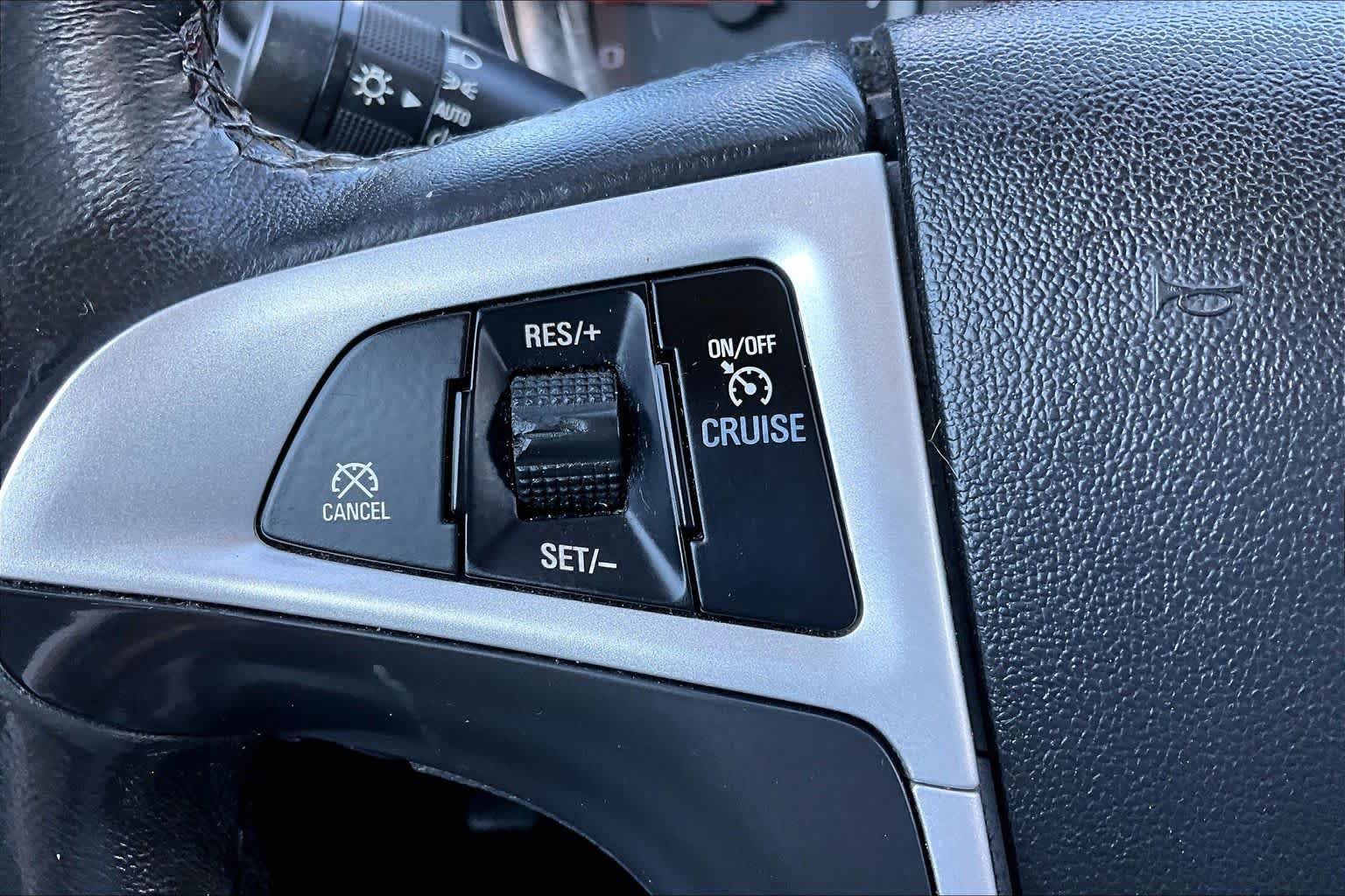 Used 2017 GMC Terrain SLT w/ Driver Alert Package I FWD image 19