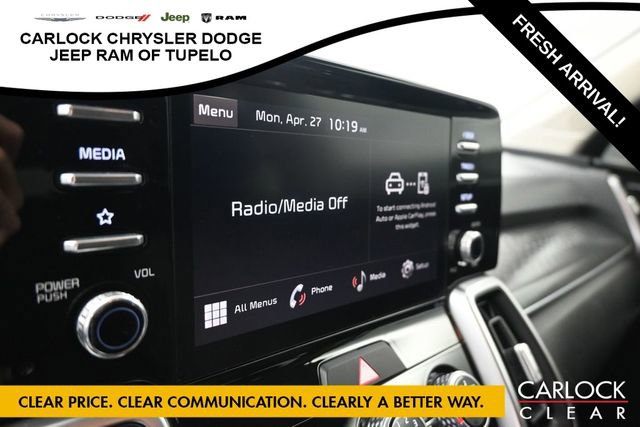 Used 2023 Kia Sorento LX FWD image 20