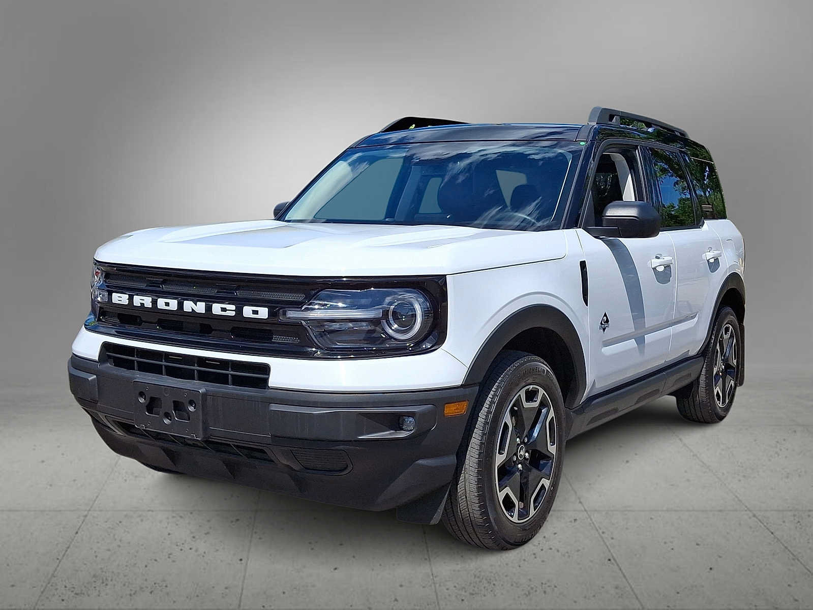 Used 2022 Ford Bronco Sport Outer Banks w/ Tech Package AWD/4WD image 1