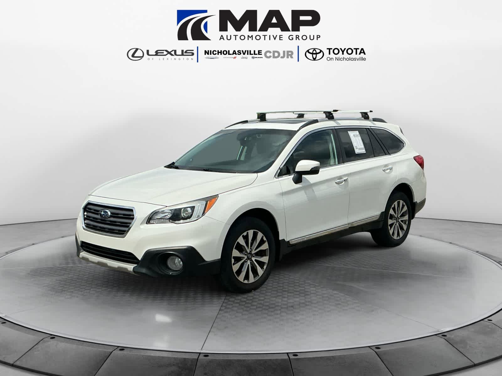 Used 2017 Subaru Outback 3.6R Touring w/ Popular Package #5A AWD/4WD image 1