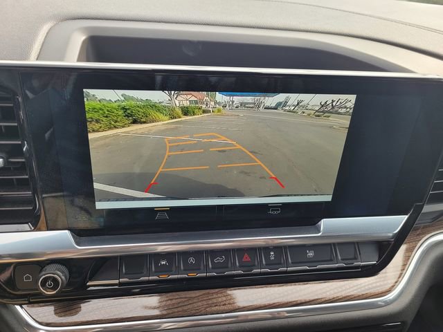 Used 2025 Chevrolet Silverado 1500 LT image 18