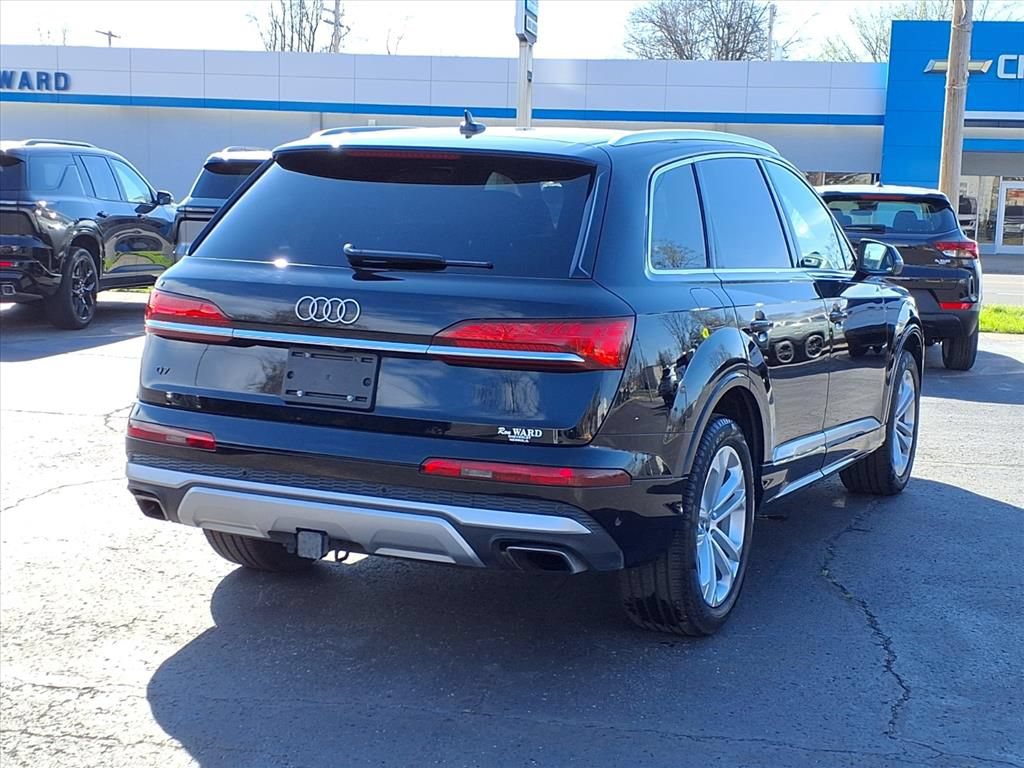 Used 2025 Audi Q7 3.0T Premium Plus w/ Premium Plus Package AWD/4WD image 4