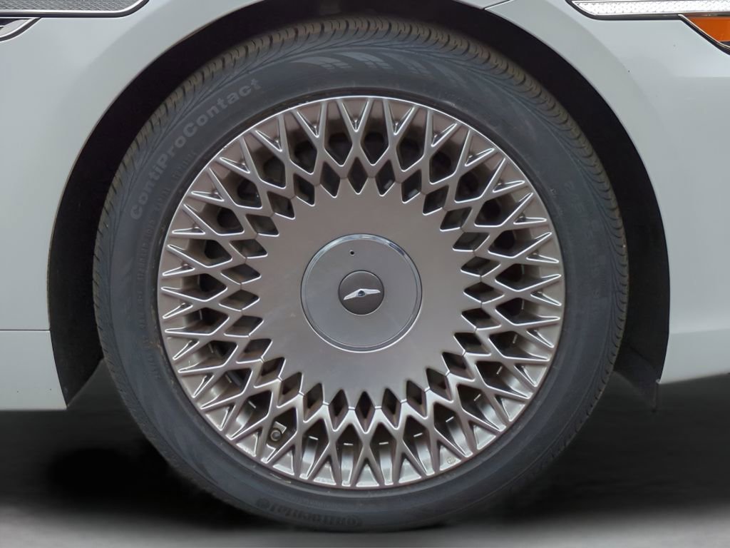 Used 2022 Genesis G90 5.0 Ultimate image 10