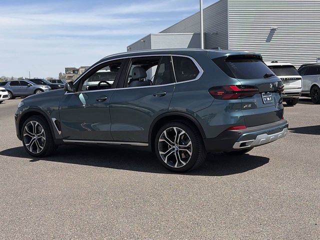 Used 2026 BMW X5 xDrive40i w/ Premium Package AWD/4WD image 8
