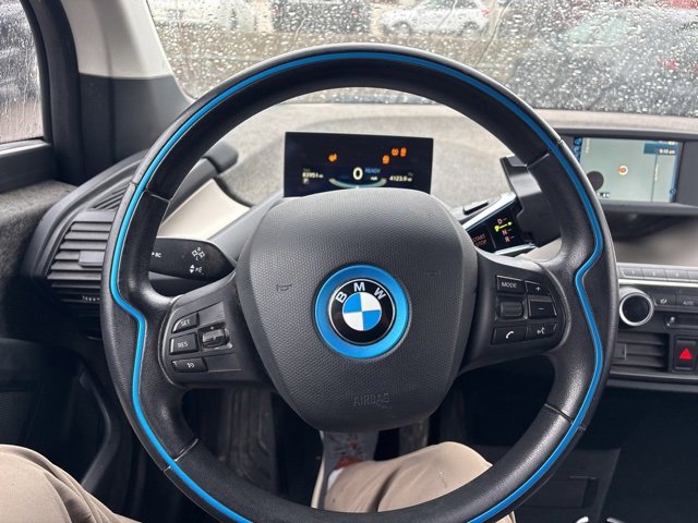 Used 2017 BMW i3 94Ah w/Range Extender image 10