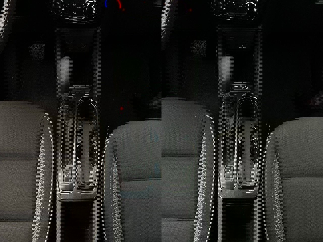 Used 2025 Chevrolet TrailBlazer LT image 13