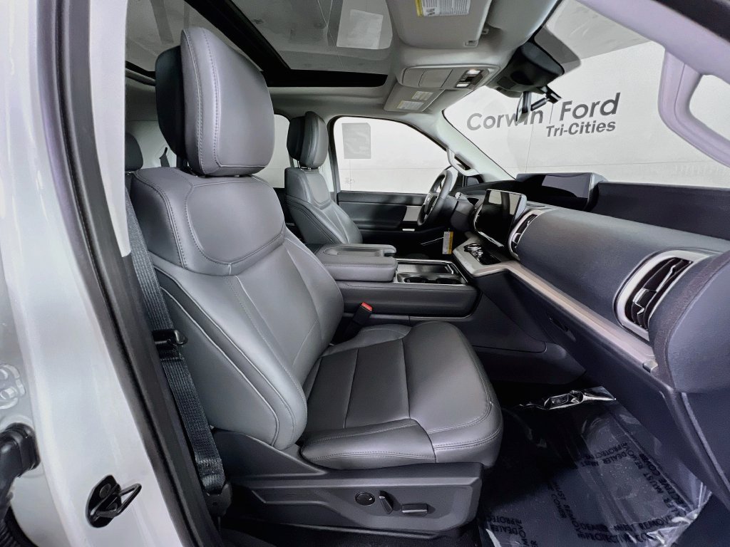 New 2027 Ford Expedition Max Active AWD/4WD image 17