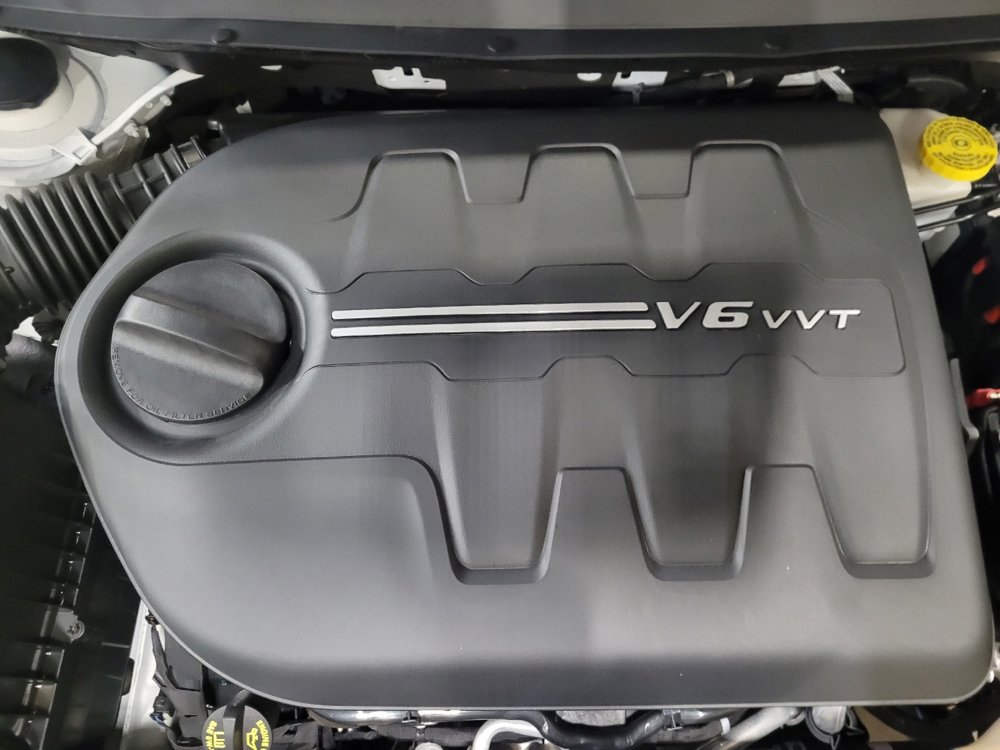 Used 2022 Jeep Cherokee Trailhawk w/ Premium Leather Package image 30