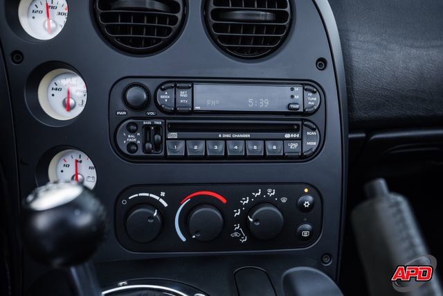 Used 2004 Dodge Viper SRT-10 image 19