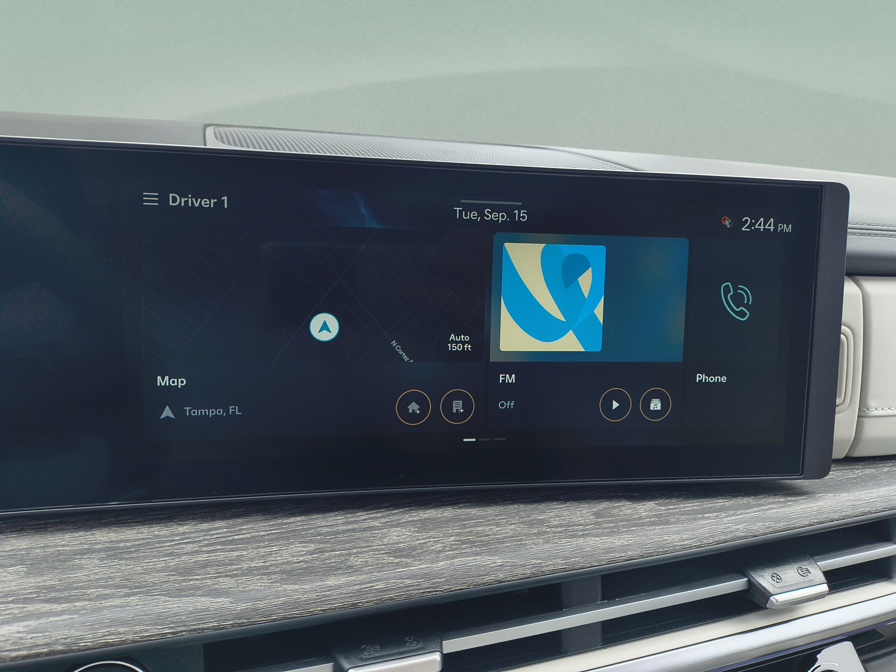 New 2027 Hyundai Santa Fe Limited FWD image 28