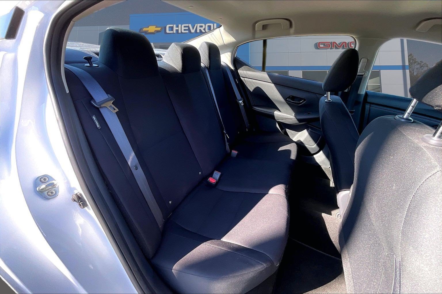 Used 2025 Nissan Sentra S FWD image 27