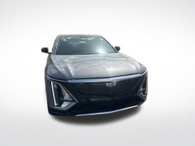 Used 2023 Cadillac Lyriq 2WD image 4