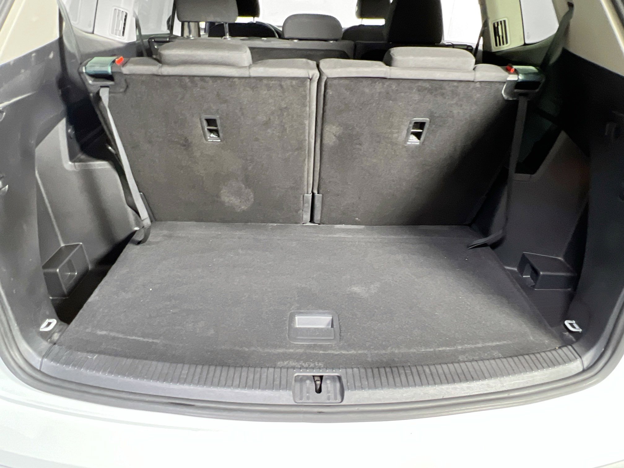 Used 2021 Volkswagen Atlas S image 23