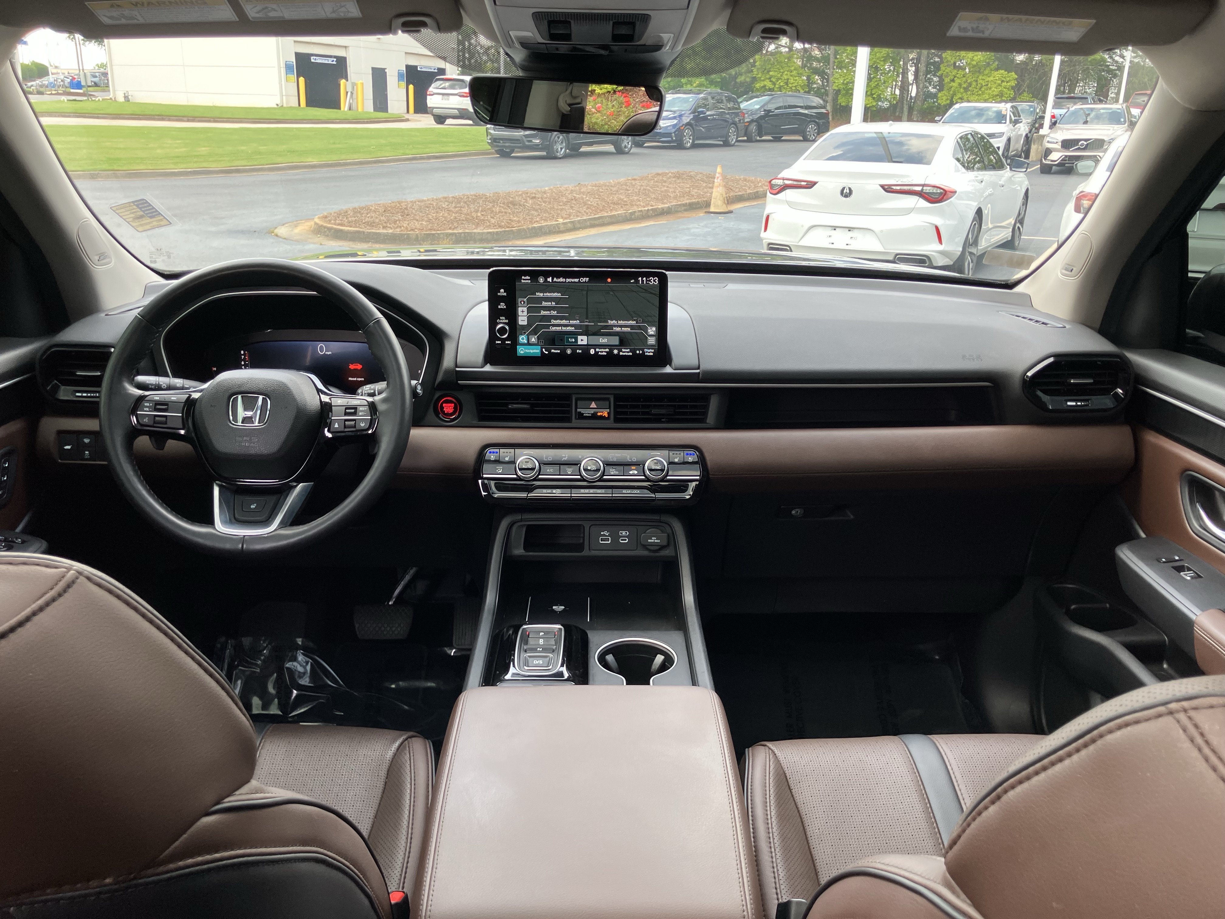 Certified 2025 Honda Pilot Elite image 33