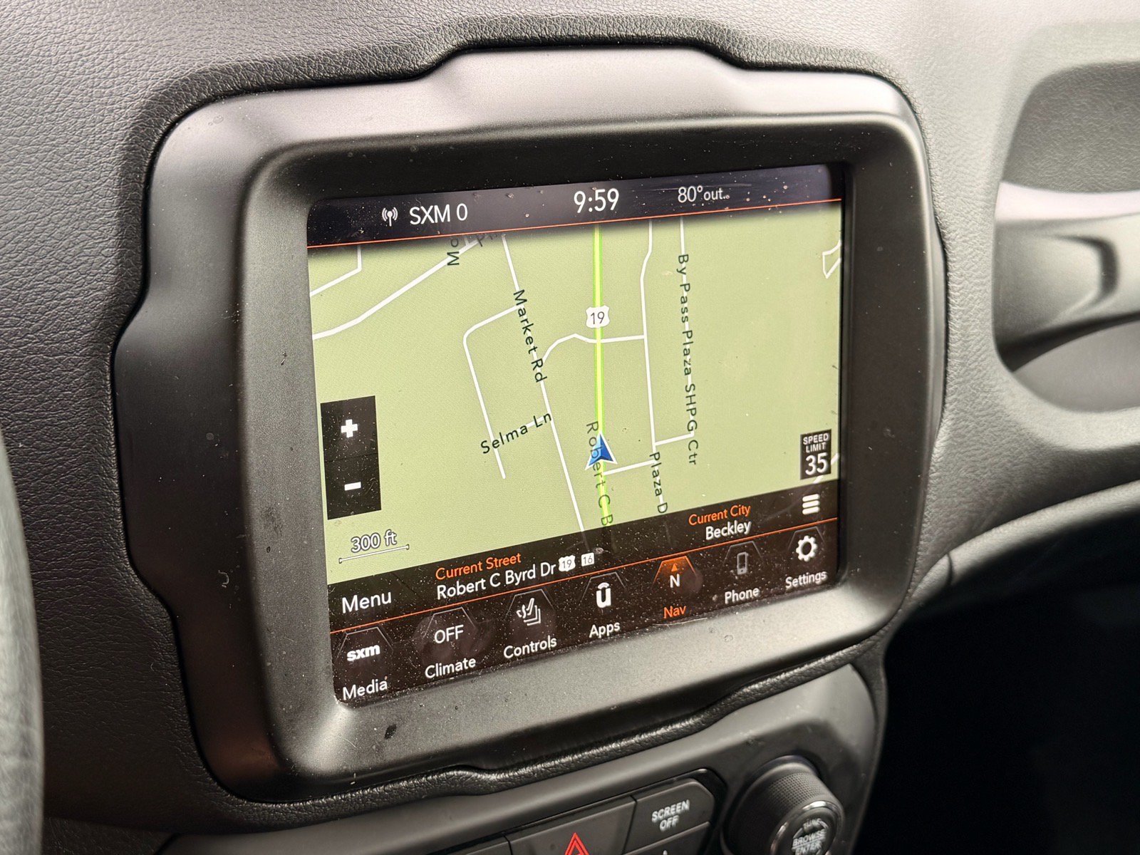 Used 2022 Jeep Renegade Altitude w/ Convenience Group AWD/4WD image 17
