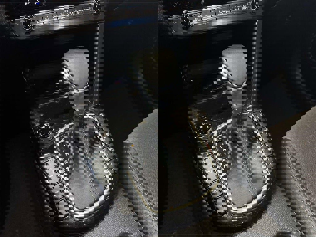 Used 2025 Kia Seltos S image 28