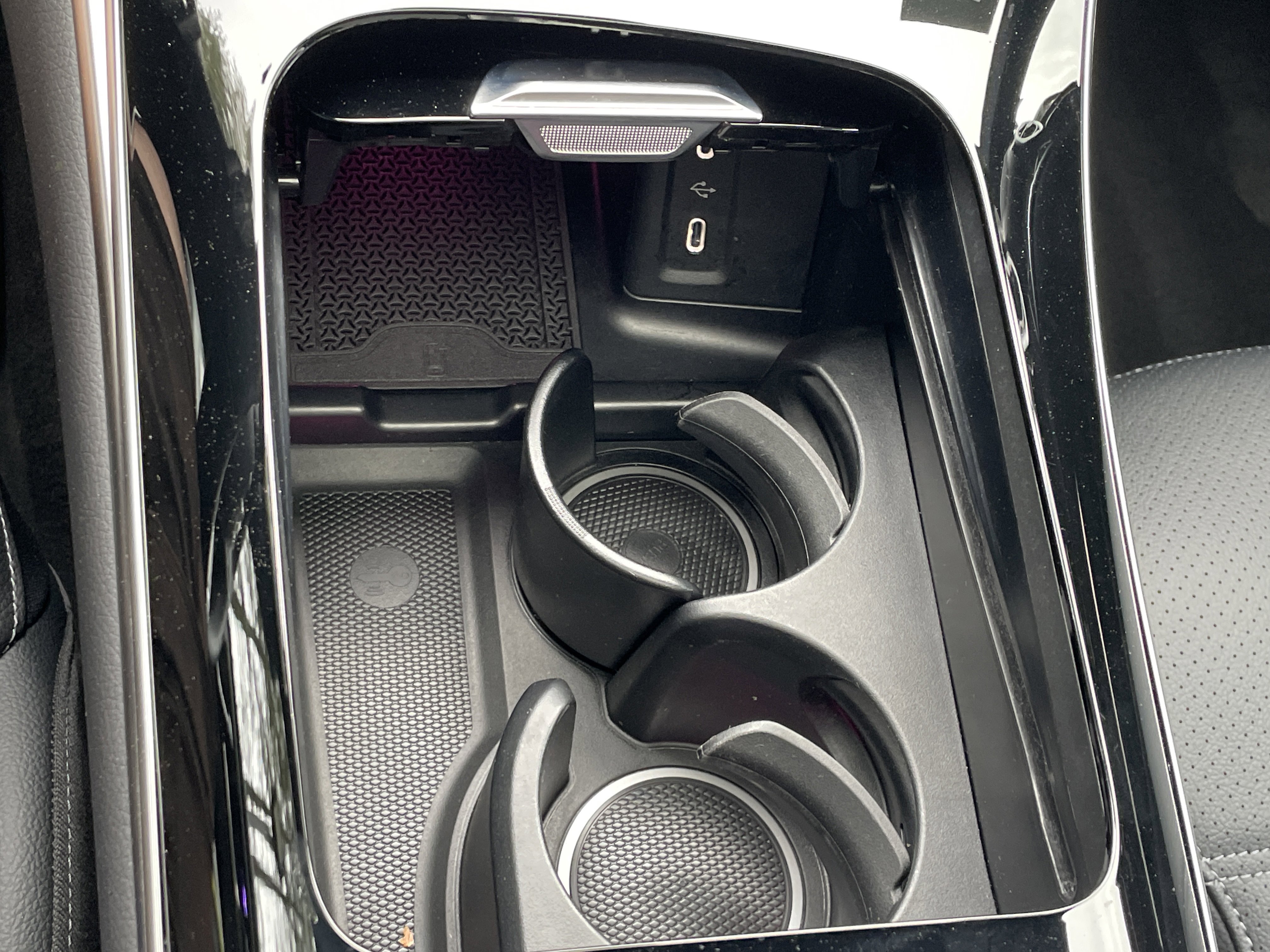 Certified 2025 Mercedes-Benz GLC 300 4MATIC image 35