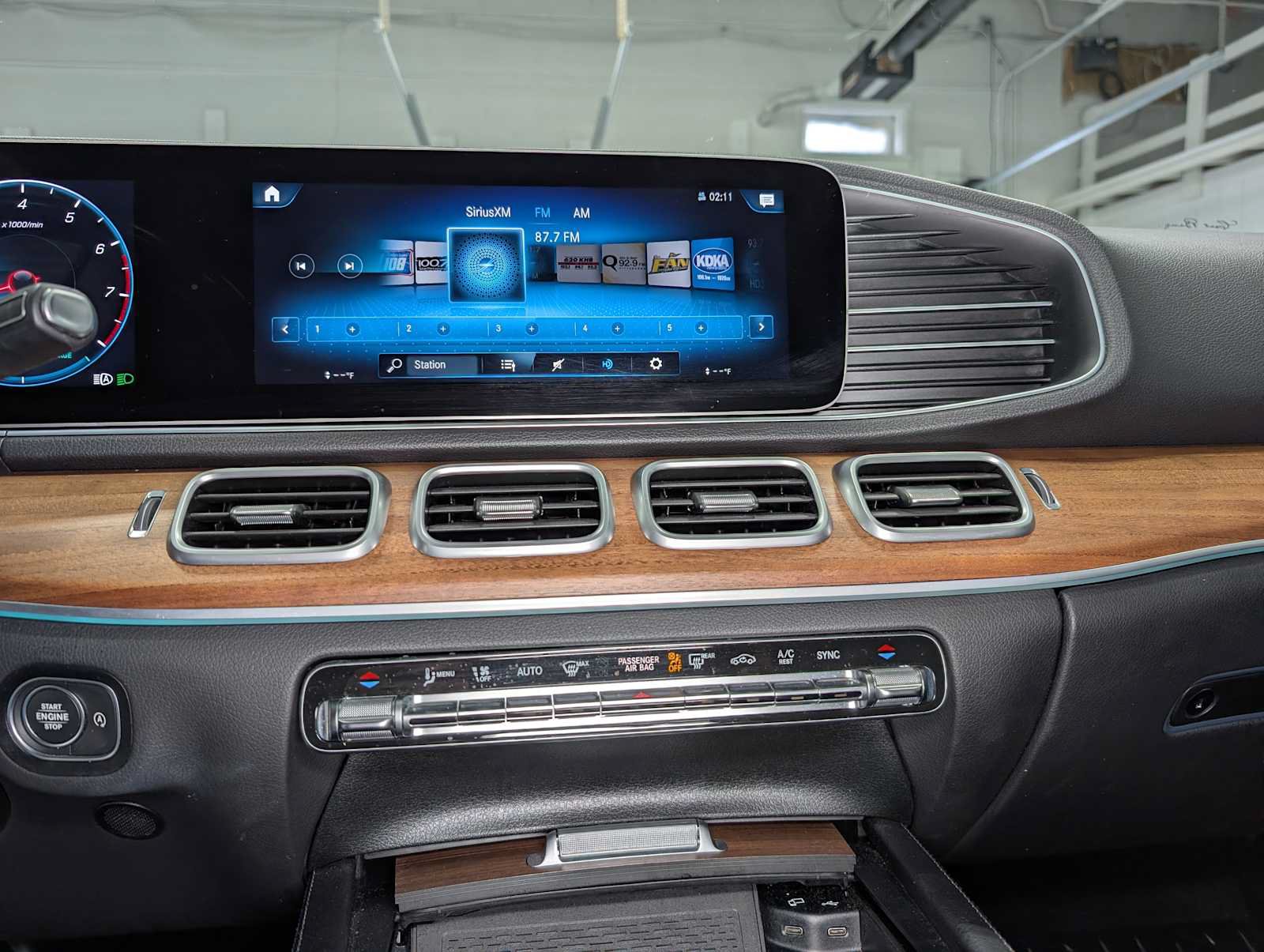 Certified 2023 Mercedes-Benz GLE 450 4MATIC image 31