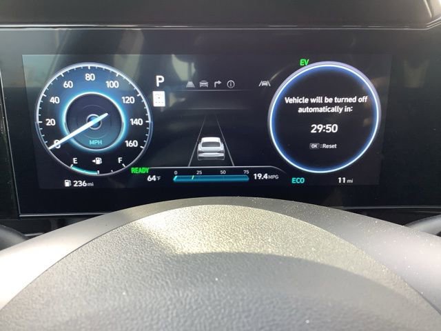 Used 2025 Hyundai Elantra SEL w/ Cargo Package FWD image 32