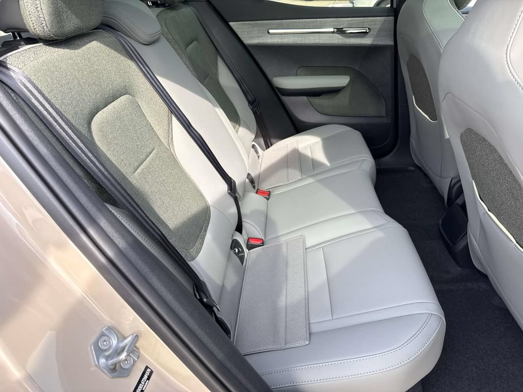 New 2026 Volvo EX30 Cross Country Ultra AWD/4WD image 11