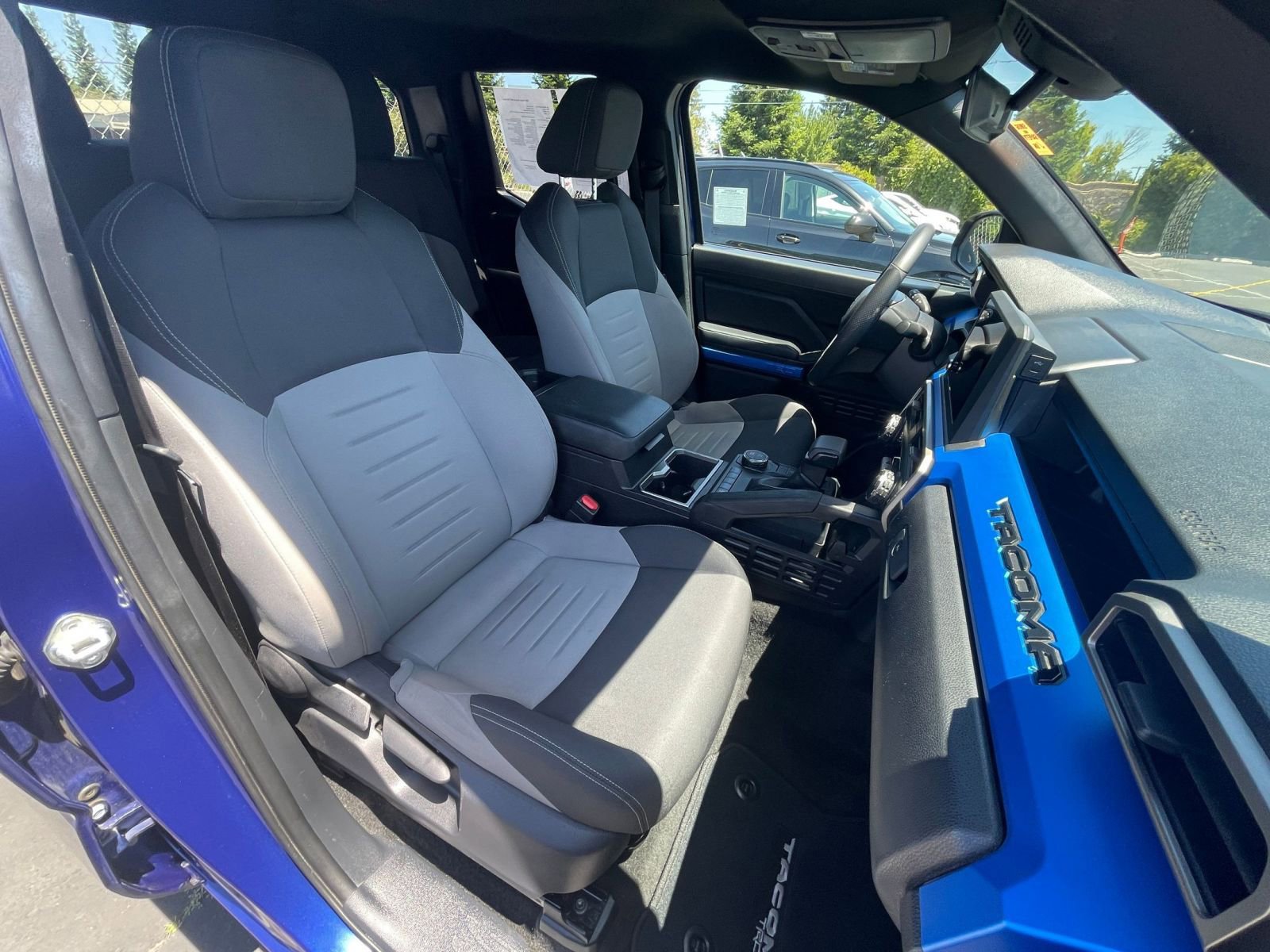 Used 2024 Toyota Tacoma TRD Sport image 35