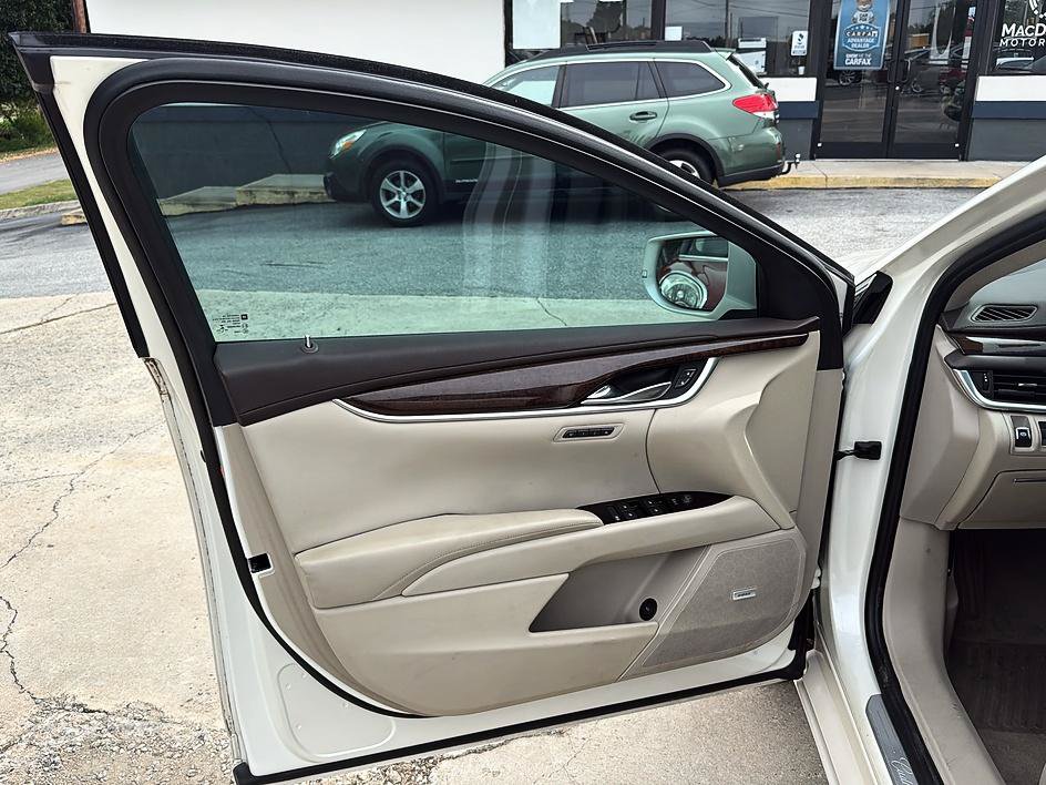 Used 2013 Cadillac XTS Luxury w/ Driver Awareness Package FWD image 27