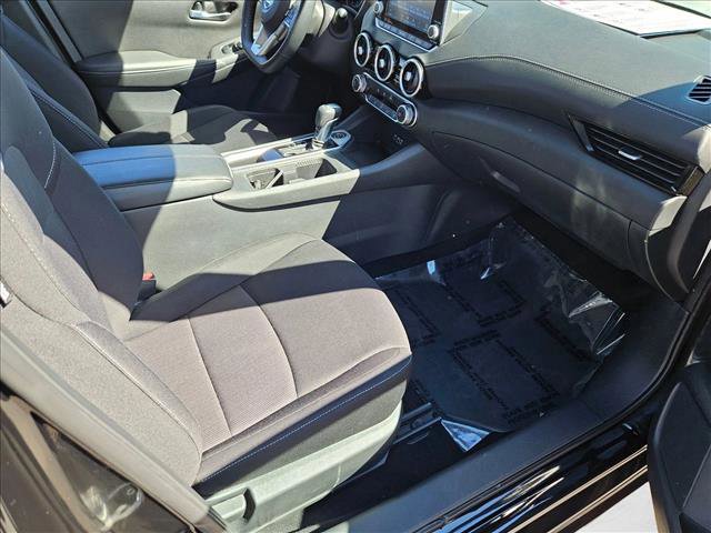 Used 2022 Nissan Sentra SV image 19
