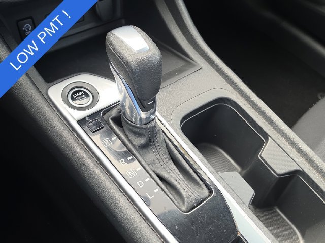 Used 2024 Nissan Sentra SV FWD image 28