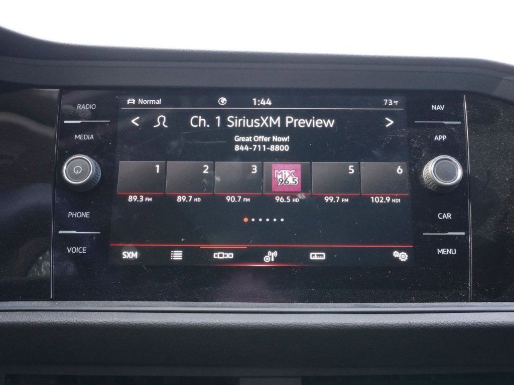 Used 2024 Volkswagen Jetta SEL image 20