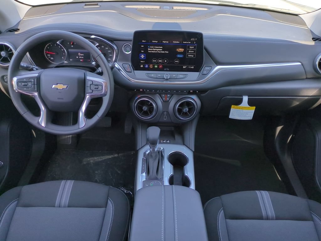 New 2026 Chevrolet Blazer LT w/ Convenience Package FWD image 15