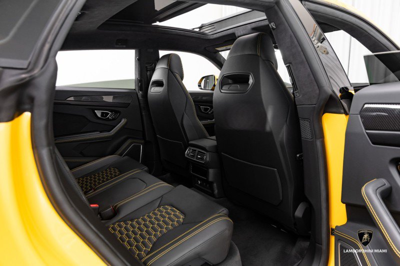 Used 2023 Lamborghini Urus S image 51