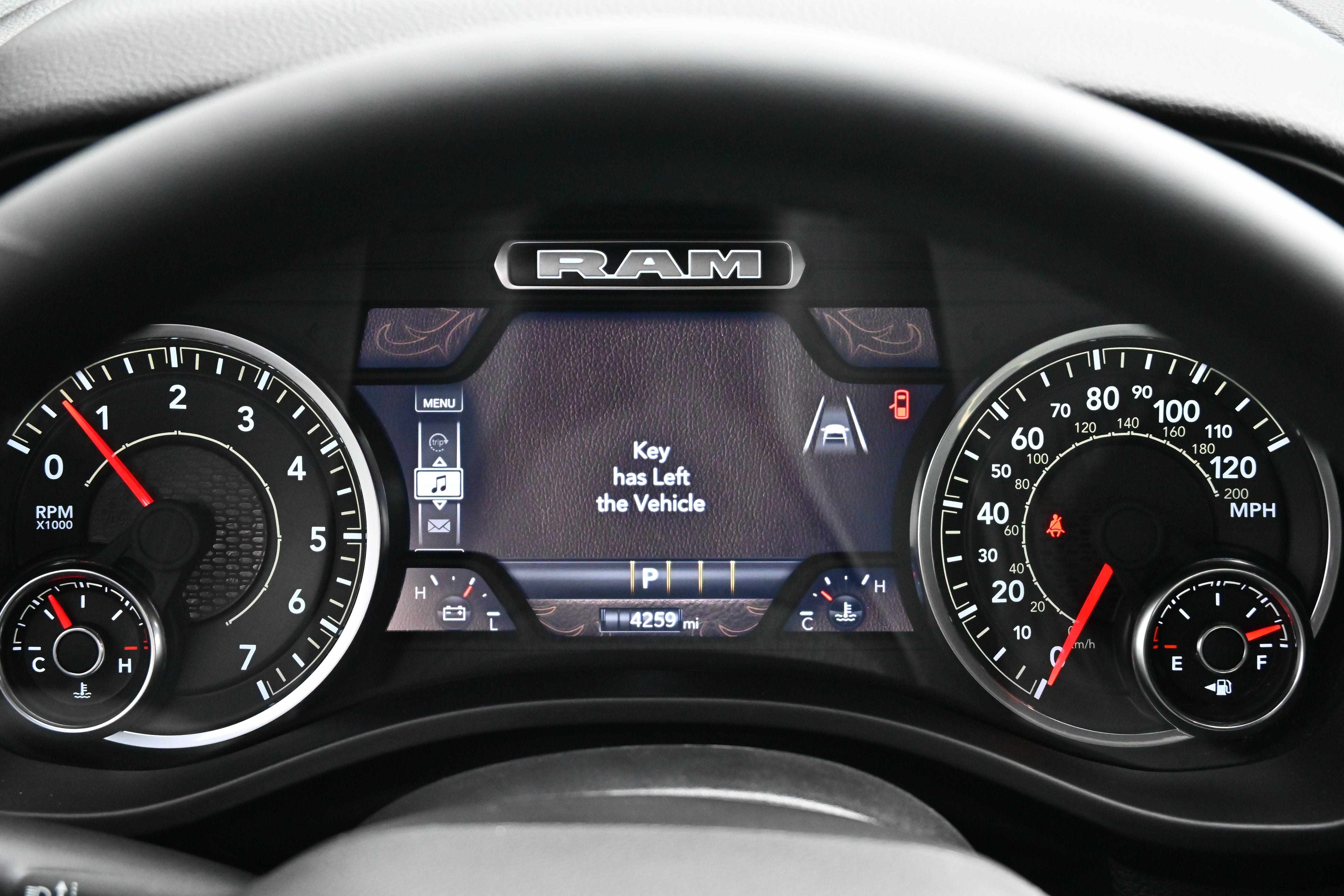 Used 2025 RAM 1500 Big Horn AWD/4WD image 23