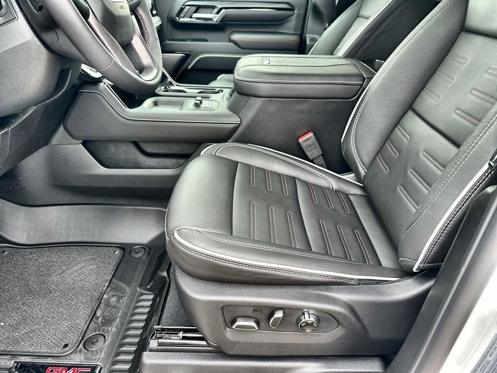 New 2026 GMC Sierra 2500 AT4X image 24