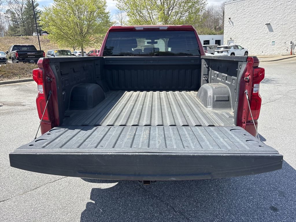 Used 2020 Chevrolet Silverado 1500 Custom w/ Custom Value Package image 25